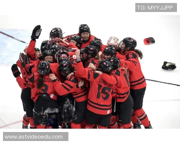 国家女子冰球队出征加拿大系列赛,目标锻炼新人 国家女子冰球队出征加拿大系列赛,目标锻炼新人