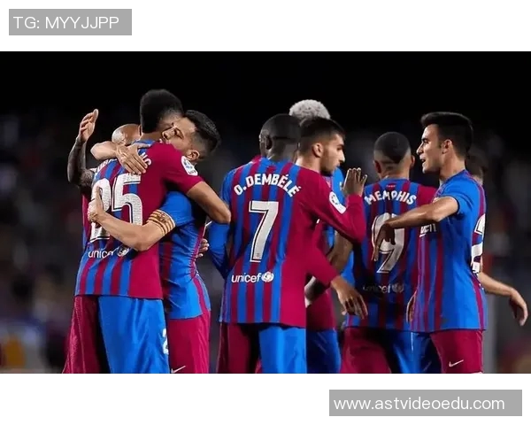 西甲巅峰对决巴萨与皇马展开激烈角逐 谁将笑傲经典战役 西甲巅峰对决巴萨与皇马展开激烈角逐 谁将笑傲经典战役